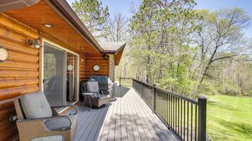 House (5 Bedrooms) | Interior