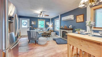 House (1 Bedroom) | Interior