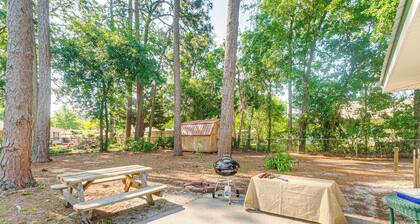 Brunswick Retreat w/ Patio & Grill, Near Beaches!