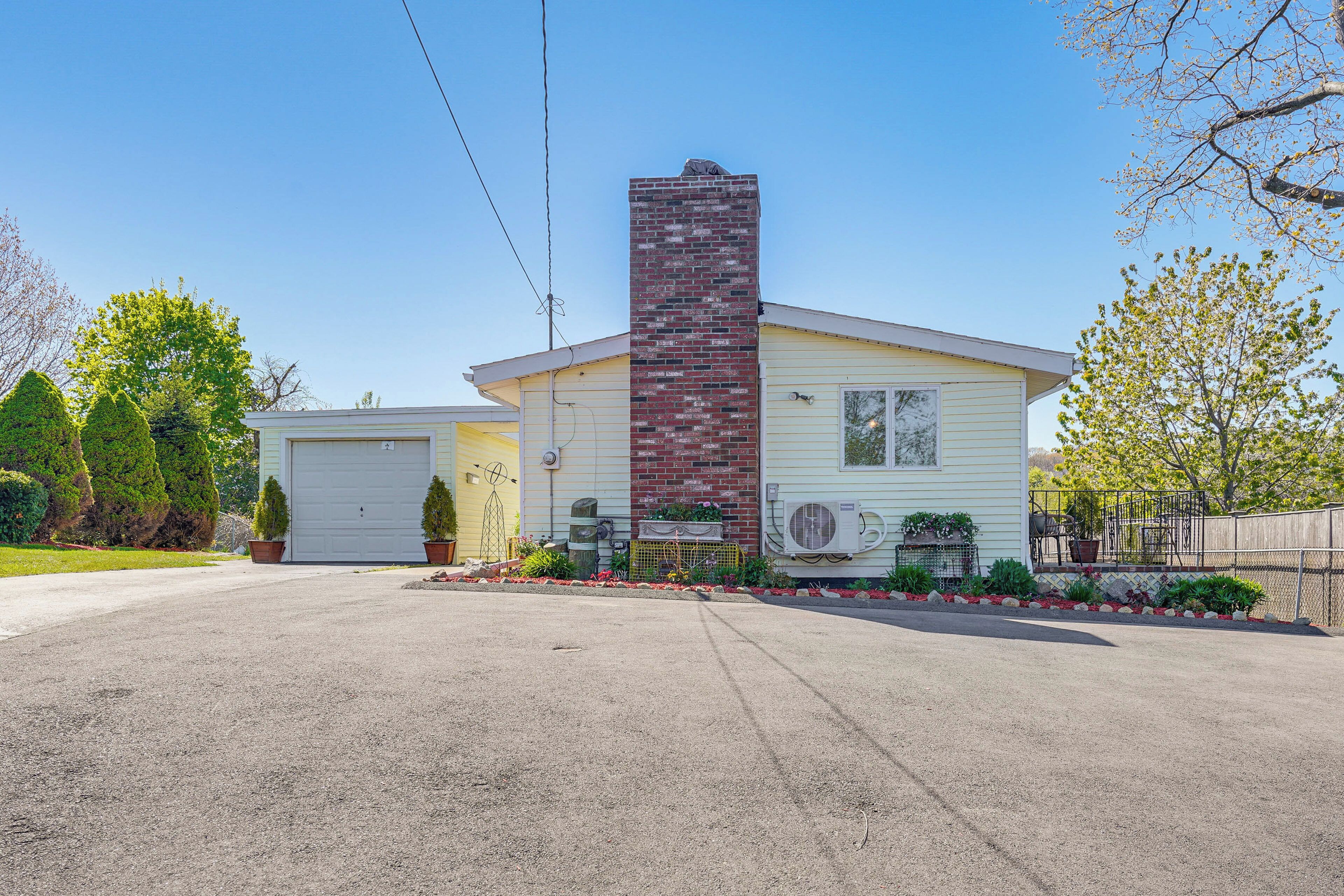 Rumah (2 Bedrooms) | Interior