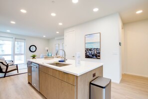 Apartment (2 Bedrooms) | Interior - Luxe Seaside Vacation Rental: Walk Downtown! (Seaside)
