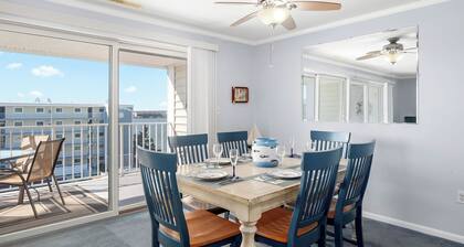 Walk to Beach! Family-friendly Ocean City Condo