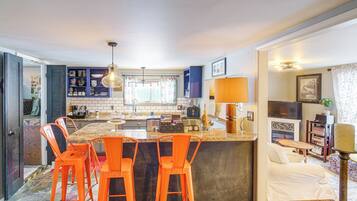 Cottage (1 Bedroom) | Interior
