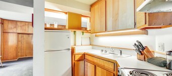 Centrally Located Eugene Apt < Half-mi to UO!