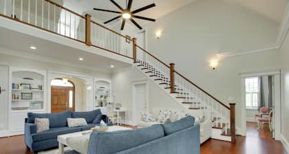 Spacious Countryside Getaway in Lexington w/ Deck!