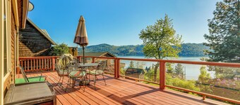 Harrison Home w/ Grill & Lake Views: Walk to Town!