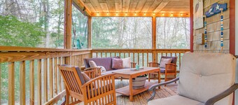 Beach & Lake Access: Home w/ Porch in Mashpee!