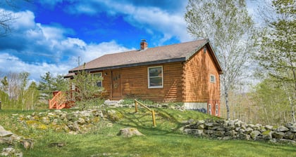 Charming Lovell Cabin - 7 Mi to Kezar Lake!
