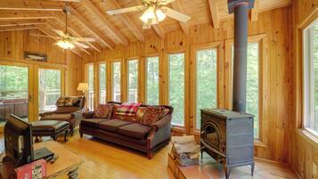 Rumah (1 Bedroom) | Interior