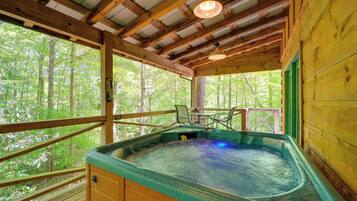 House (1 Bedroom) | Interior