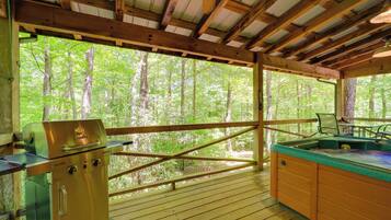 House (1 Bedroom) | Interior