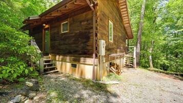 House (1 Bedroom) | Interior