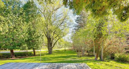 Relax Fireside! Frankfort Apt Near Dtwn & Beaches