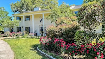 Casa (5 Bedrooms) | Vista frontal de la propiedad