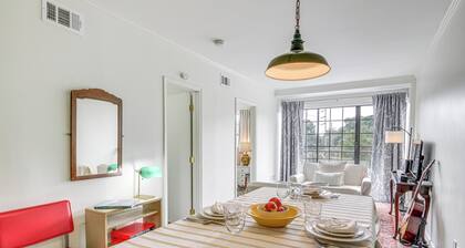 Vibrant Columbia Condo - 3 Blocks to USC Campus!