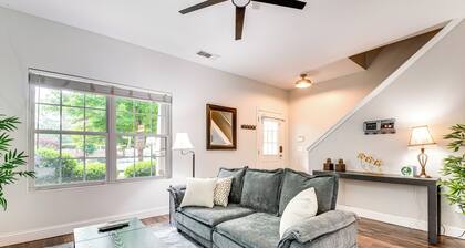 Canton Home w/ Fenced Yard: 6 Mi to Lake Allatoona