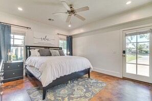 House (2 Bedrooms) | 2 bedrooms, iron/ironing board, bed sheets - Grand Lake Home w/ Community Pool, Dock, & Fishing (Vinita)