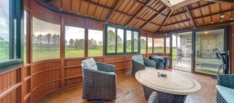 Dog-friendly Cabin Near Pymatuning Lake!