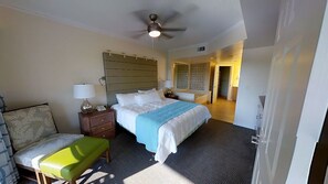 2 chambres, fer et planche à repasser, Wi-Fi, draps fournis