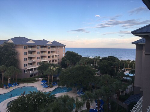  Hilton Head luxury resort, Marriott's Grande Ocean-ocean side. july 4th 2026