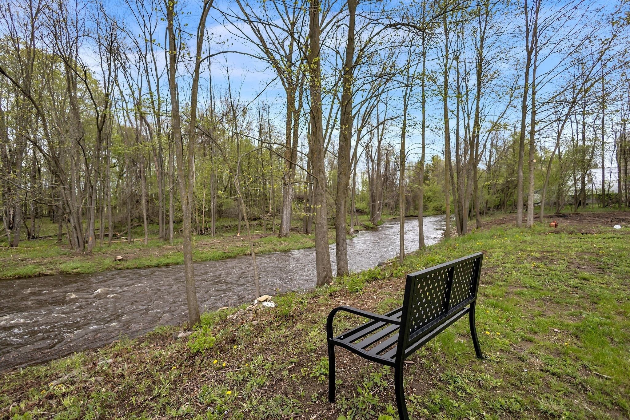 House, 3 Bedrooms | Property grounds