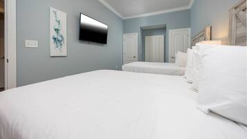 Condo, 2 Bedrooms