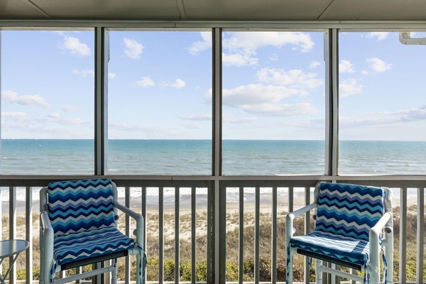 Condo, 2 Bedrooms | Interior