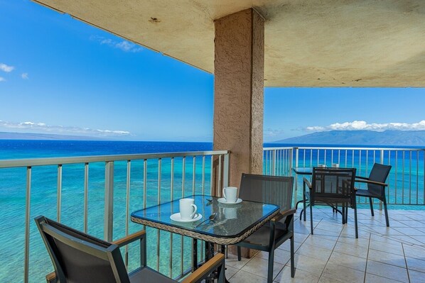 Condo, 2 Bedrooms | Outdoor dining