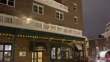 Condo, 2 Bedrooms | Exterior