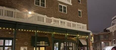 Condo, 2 Bedrooms | Exterior