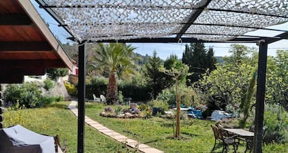 Chalet Indépdt ds Village Classé, Proche Gorges, lac du Verdon et Jolis Villages
