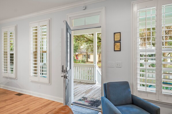 Interior - Lowcountry Home - Near Downtown and Easy Drive to Parris Island (Beaufort)