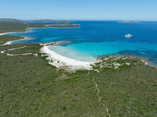 Harenae Beach Gataway by Wonderful Italy