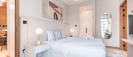 1 chambre, coffres-forts dans les chambres, fer et planche à repasser