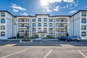 Exterior - Last Minute Disney Getaway! Luxury Condo with Private Balcony. Book Now! #104161 (Orlando)