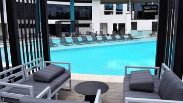 Piscine extérieure, piscine chauffée