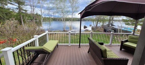 Lakeside Luxury: Your Private Waterfront Escape