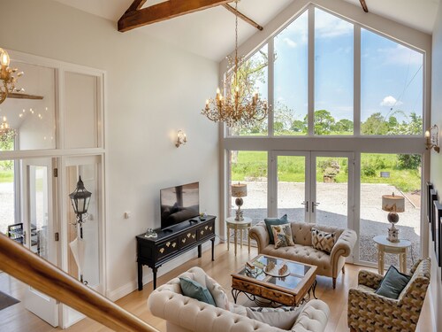 Whitehill Barn - UK47195