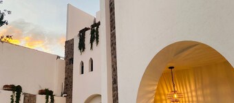 ALTAMONTE โรงแรมบูทีค