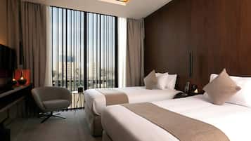Egyptian cotton sheets, premium bedding, minibar, in-room safe
