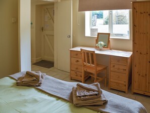 2 bedrooms, free WiFi, bed sheets, wheelchair access - Lily Pad 8 - UK43918 (Nassington, near Stamford)