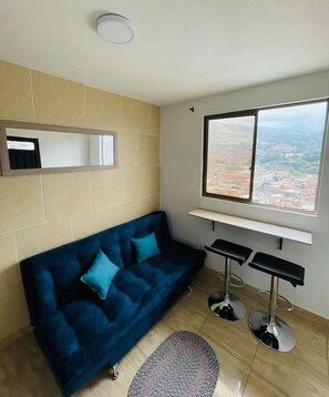 Smart TV, books