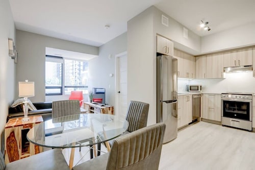 Ottawa - The Met 2B1B