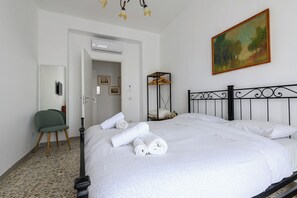 3 quartos, ferros/tábuas de passar roupa, Wi-Fi de cortesia