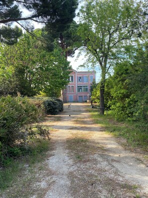 Property grounds - En 1ère Ligne de la Plage de Sable fin des Sablettes ! Accès Direct et Privé ! (La Seyne-sur-Mer)