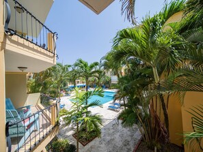 Apartment, 2 Bedrooms, Balcony, Garden View | Property grounds