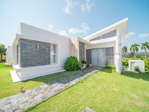 Apartamento, 2 habitaciones, piscina privada, vistas al jardín | Exterior