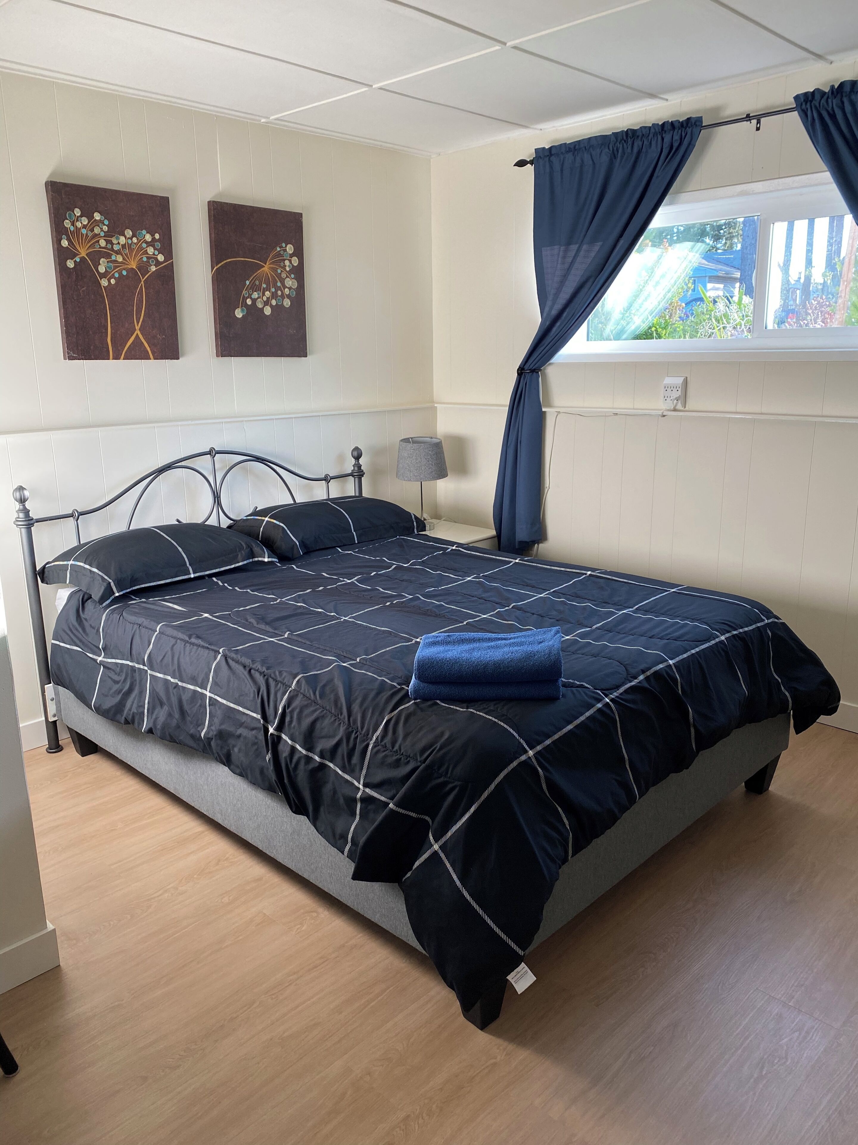 2 chambres, bureau, fer et planche à repasser, Wi-Fi gratuit