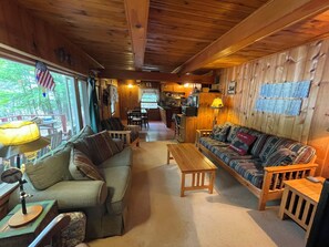 Smart TV, DVD player, stereo - Upper Peninsula Lakeside Cabin on Chicagon Lake - Great Fishing, Swimming & Golf (Crystal Falls)
