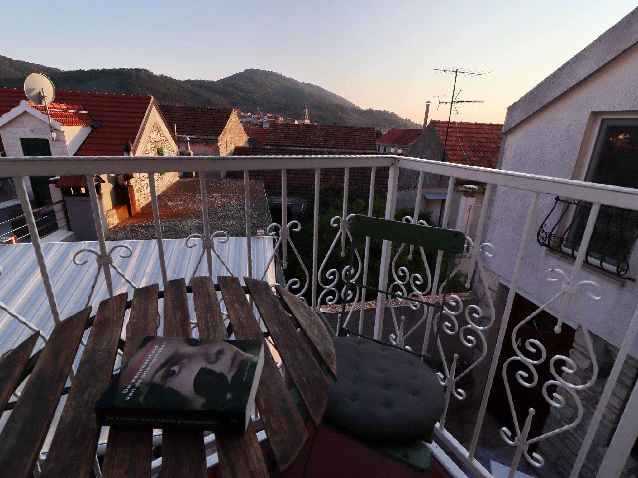 Studio (Studio Apartment with Terrace) | Exterior